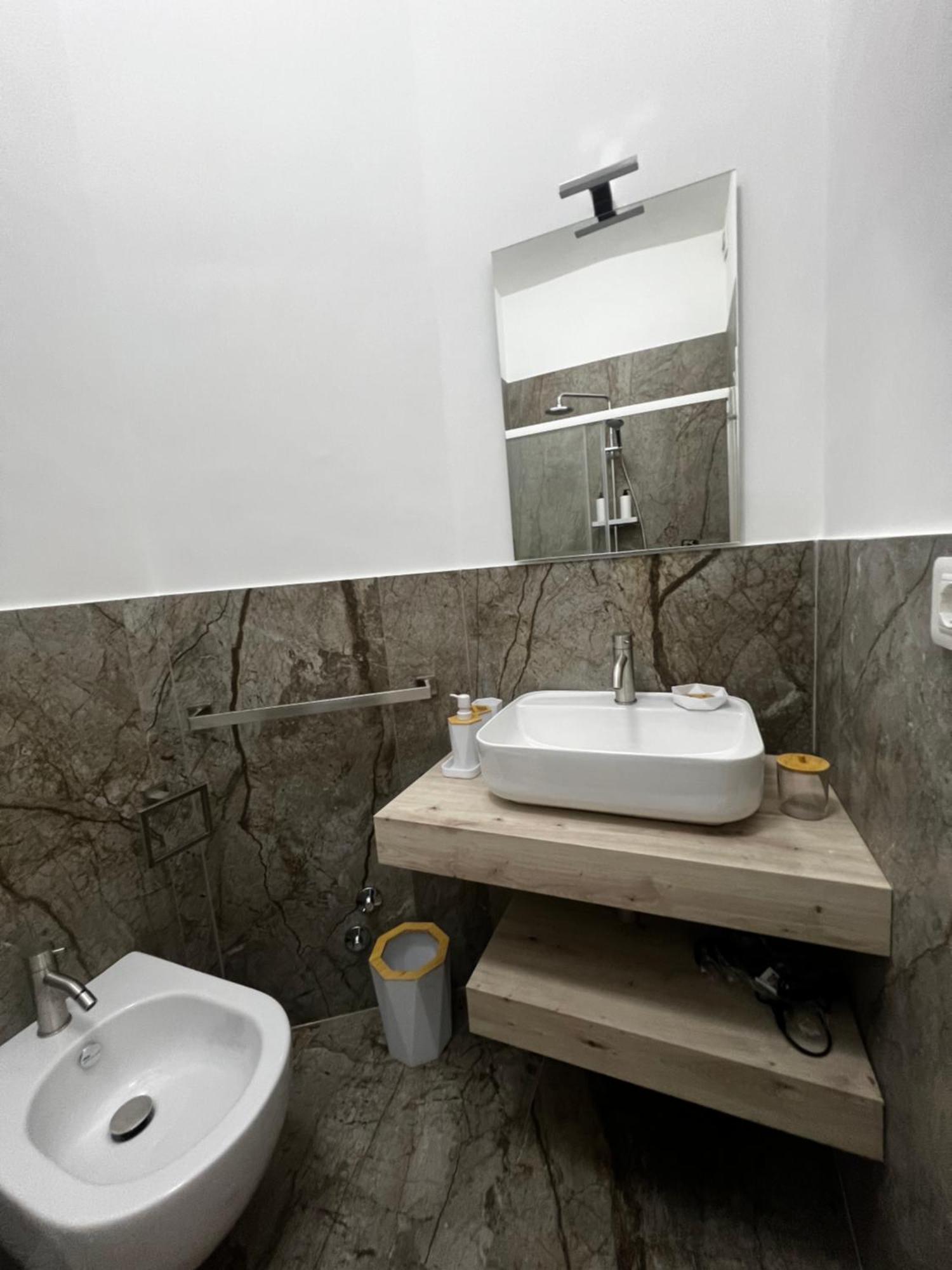 Bed and Breakfast Time To Relax Salerno Exterior foto